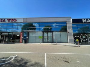 Nau Comercial en Lloguer - Zona Ctra. Sant Hipòlit