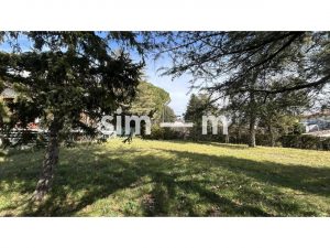 Solar en Venda - Zona de Lourdes